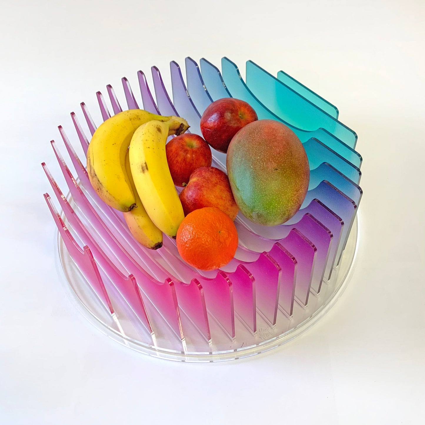 Gradient Fruit Bowl