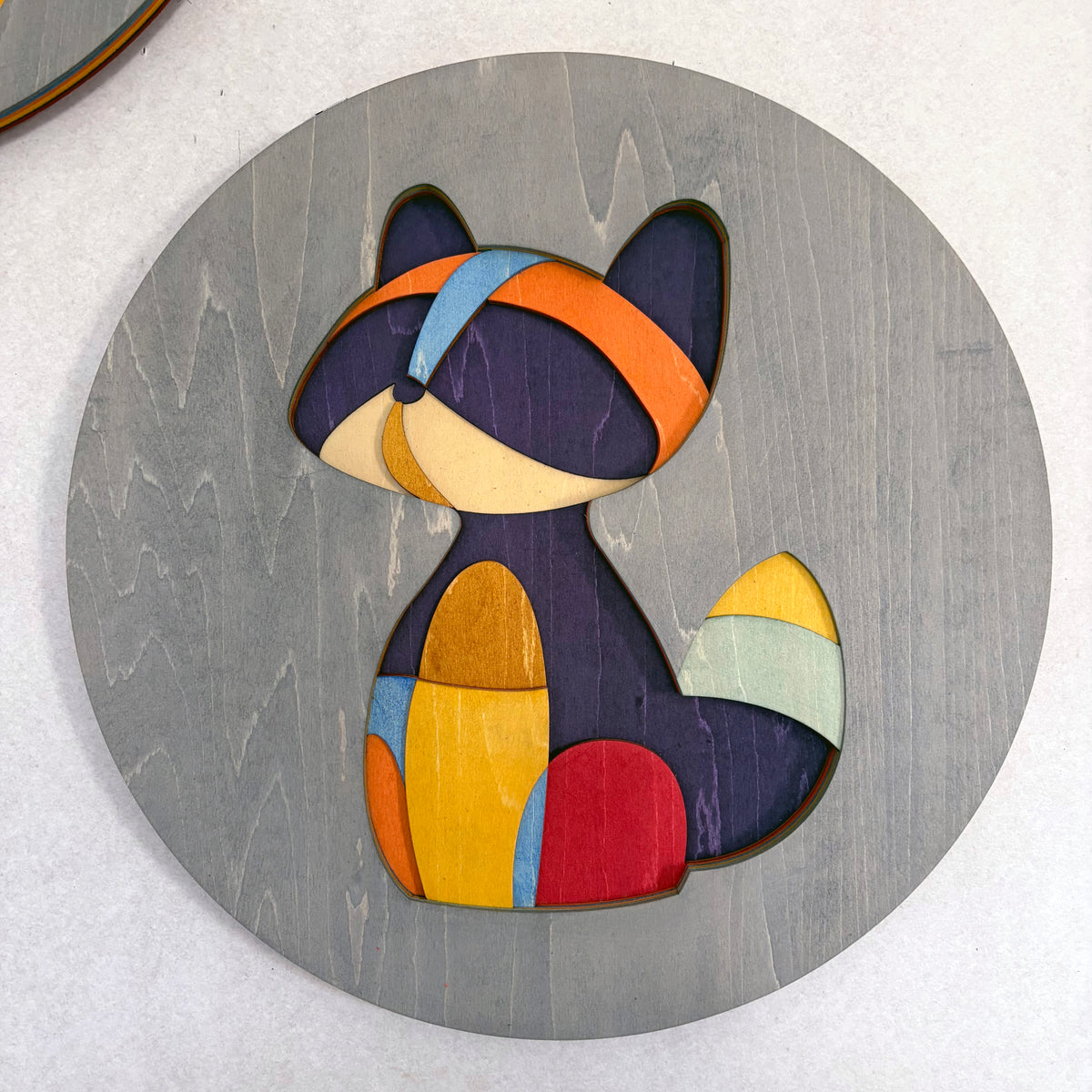 Figurines wall sculptures