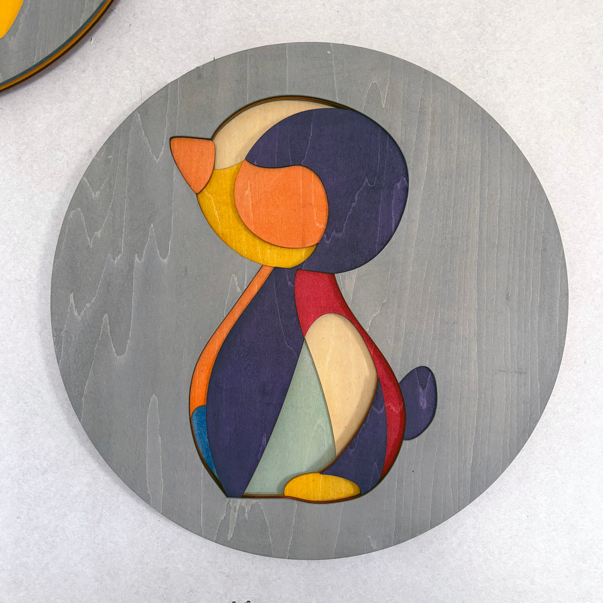 Figurines wall sculptures
