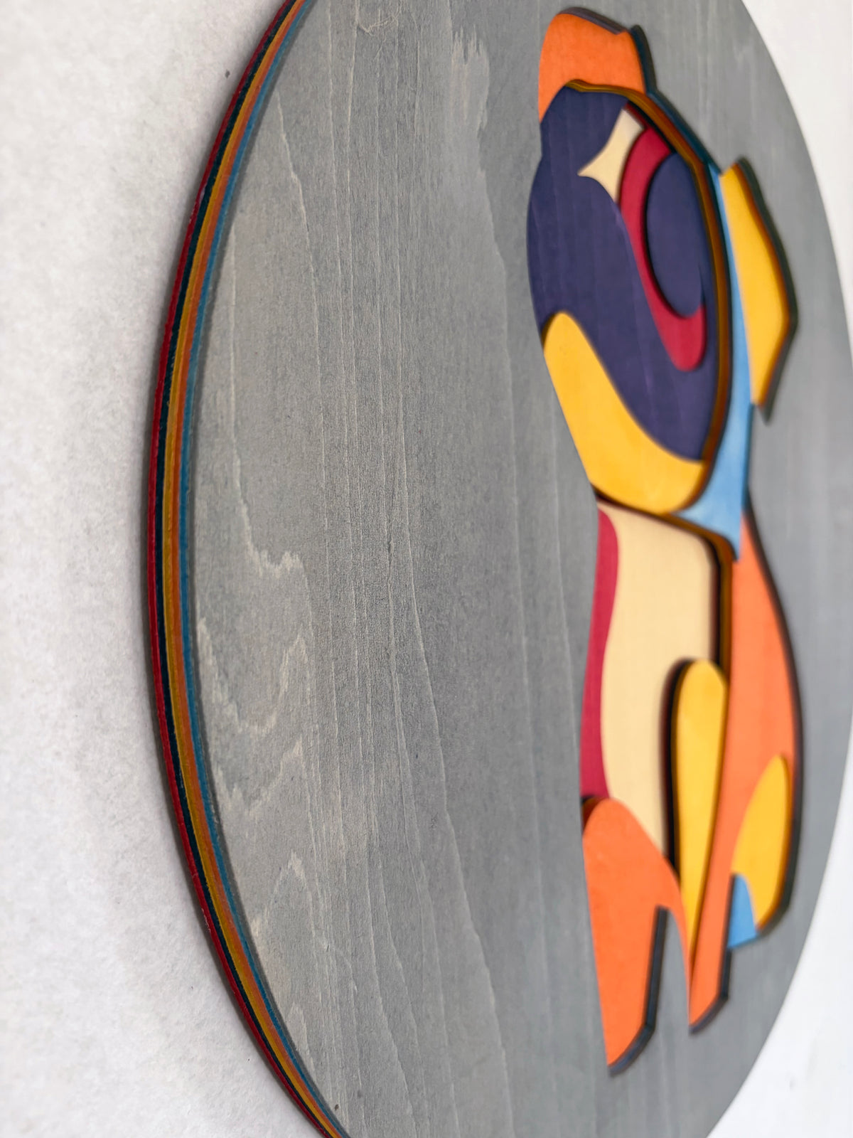 Figurines wall sculptures