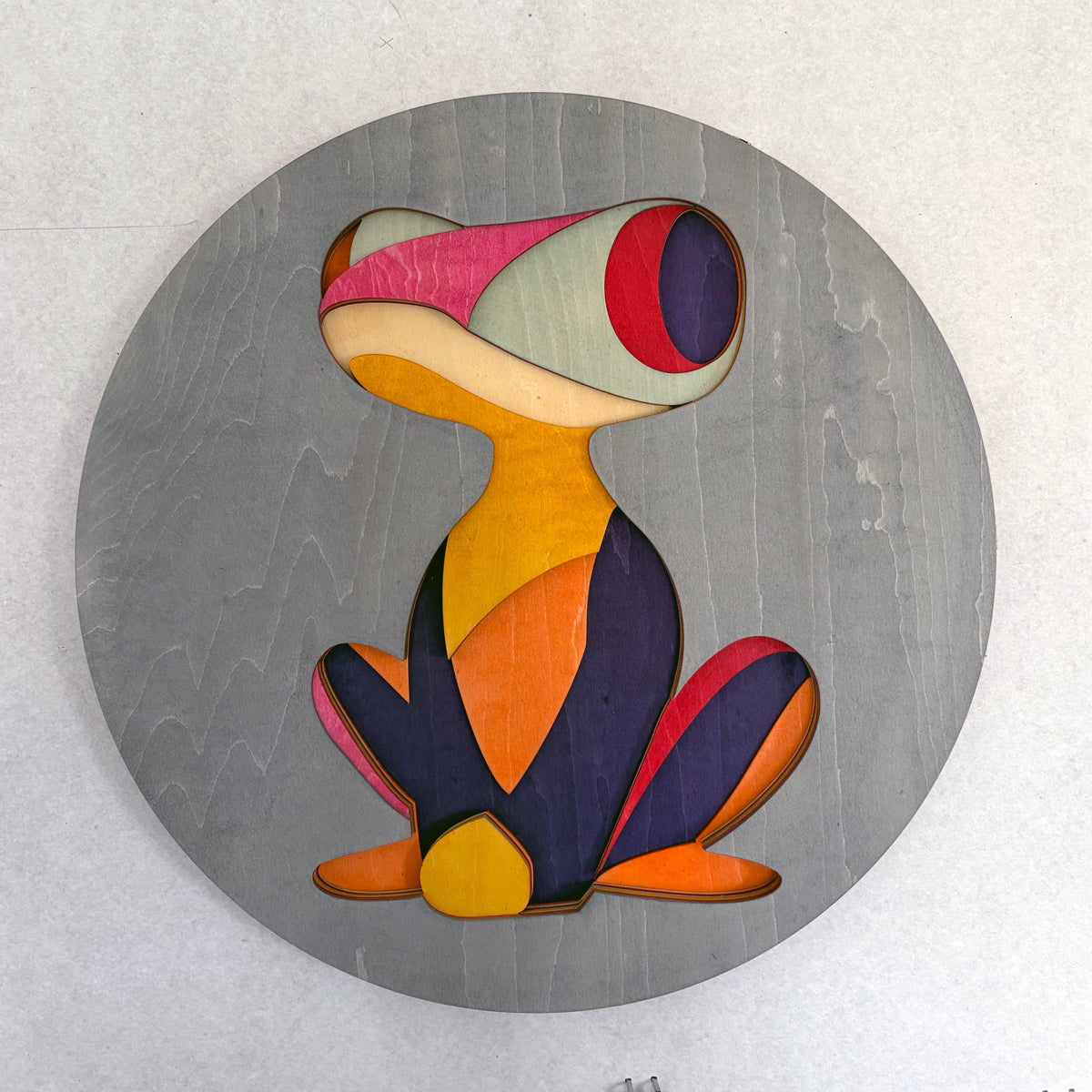 Figurines wall sculptures