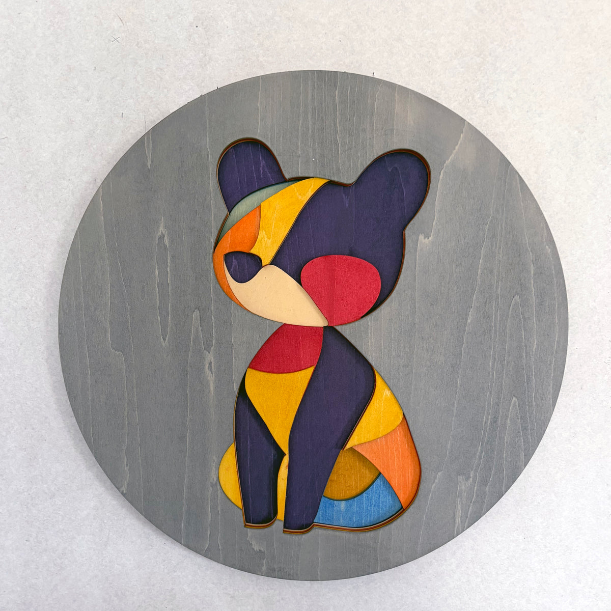 Figurines wall sculptures