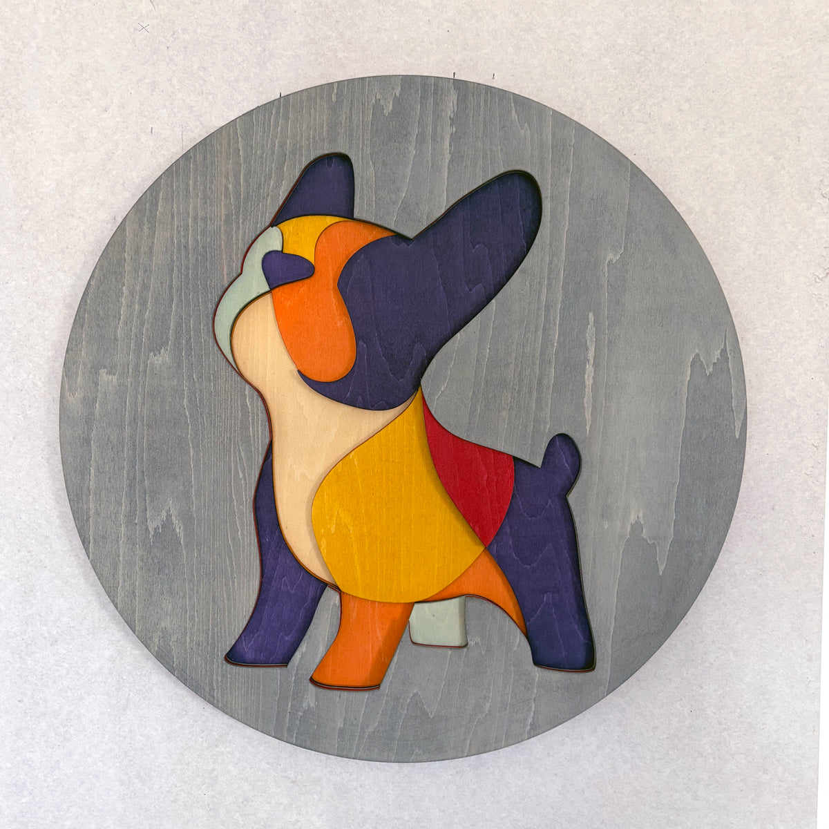 Figurines wall sculptures